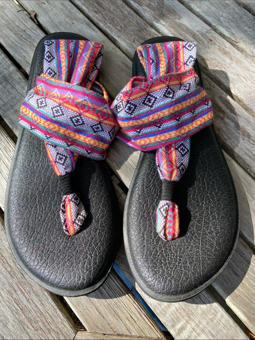 Sanuk Black Sandals with Multicolor Aztec Straps